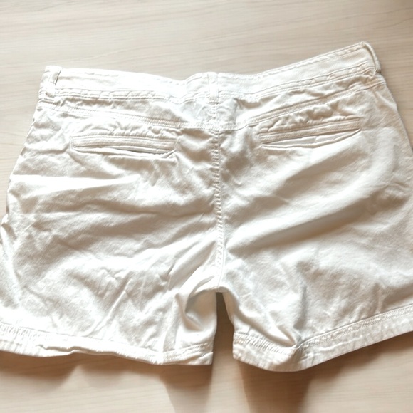 Athleta women’s cotton white shorts size 16 - Picture 2 of 6